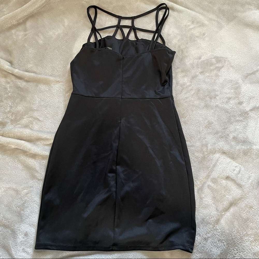 Guess? Rib Dress - Picture 3 of 6